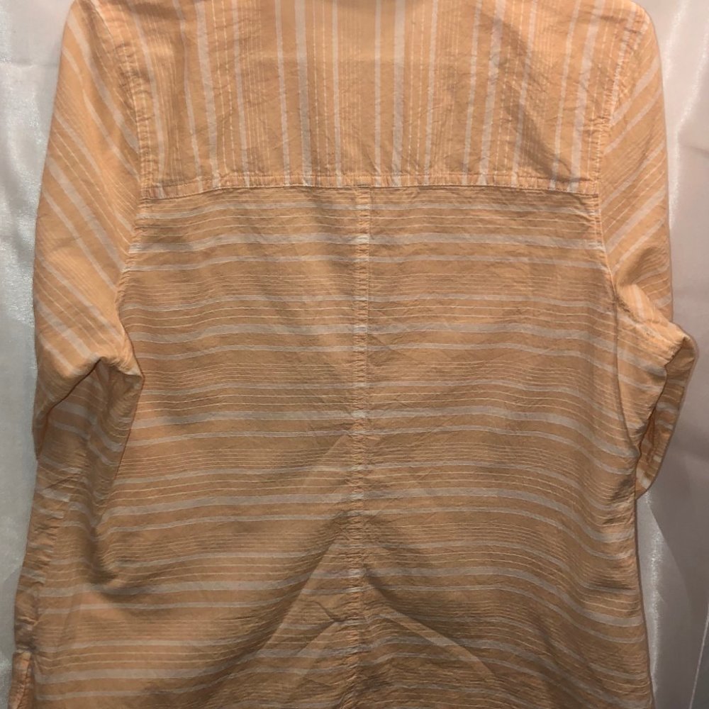 Maurices Button Up - Picture 4 of 4